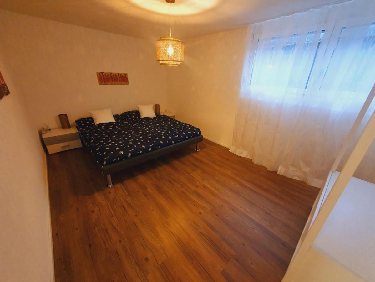 Neue Wohnung An Stadtrand Mit Parkplatz Ebikon Luaran gambar